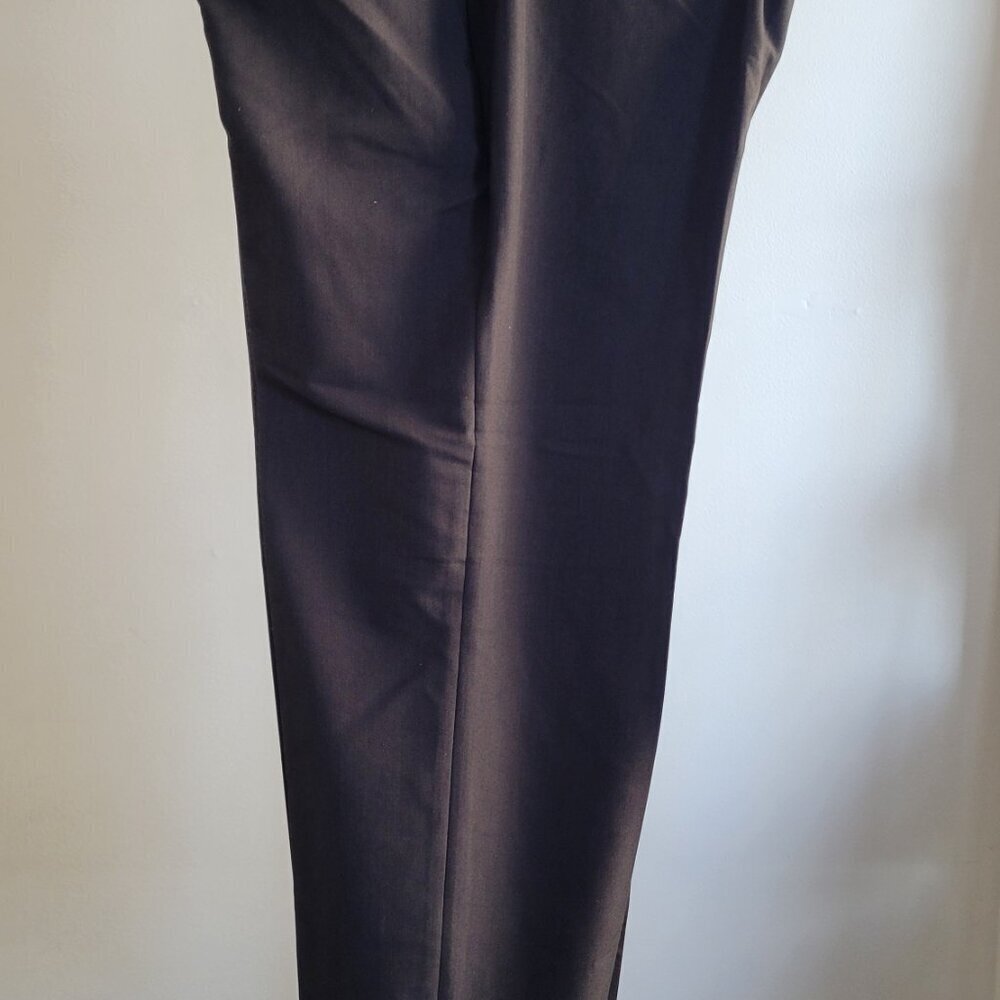 CLEARANCE - IZOD New Black Performance Men’s Stretch Pants (Size: 36 x 29) - Picture 8 of 8